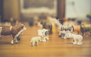 Tierspielzeug